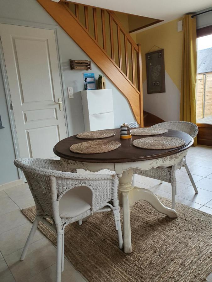 Le Cottage De Mag Cerences  Buitenkant foto